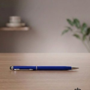 Caneta de metal fina